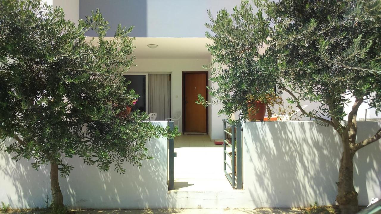Kalampakas Guesthouse Larnaca Exterior photo