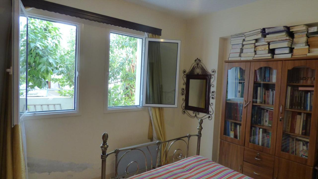 Kalampakas Guesthouse Larnaca Exterior photo
